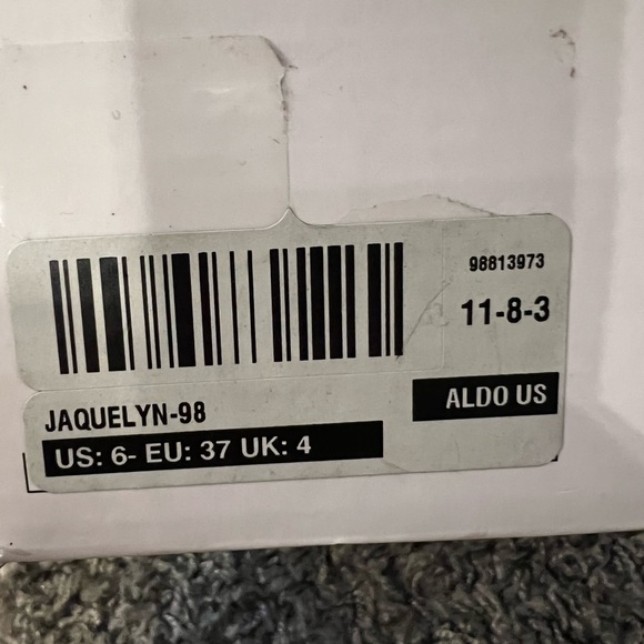 Black sparkly Aldo bootie heel - Picture 3 of 5